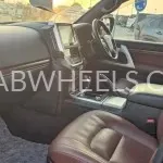 Toyota Land Cruiser 2017 for Sale in Dubai Image-10