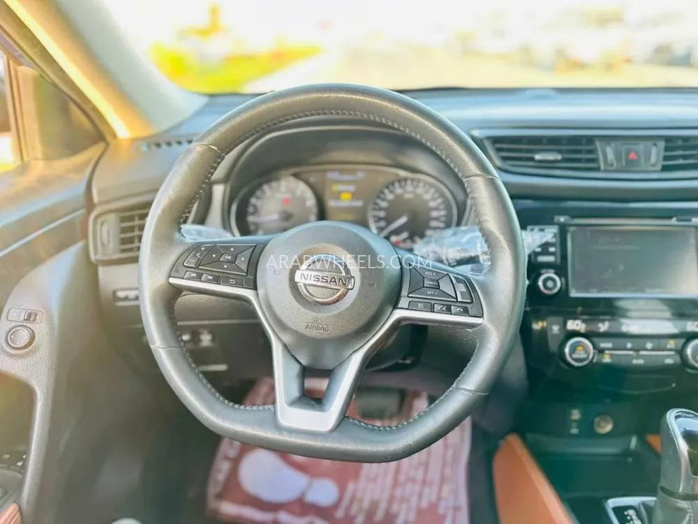 Nissan X-Trail 2020 for Sale in Dubai Image-14