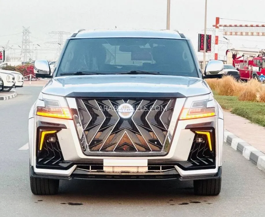 Nissan Armada 2017 for Sale in Dubai Image-11