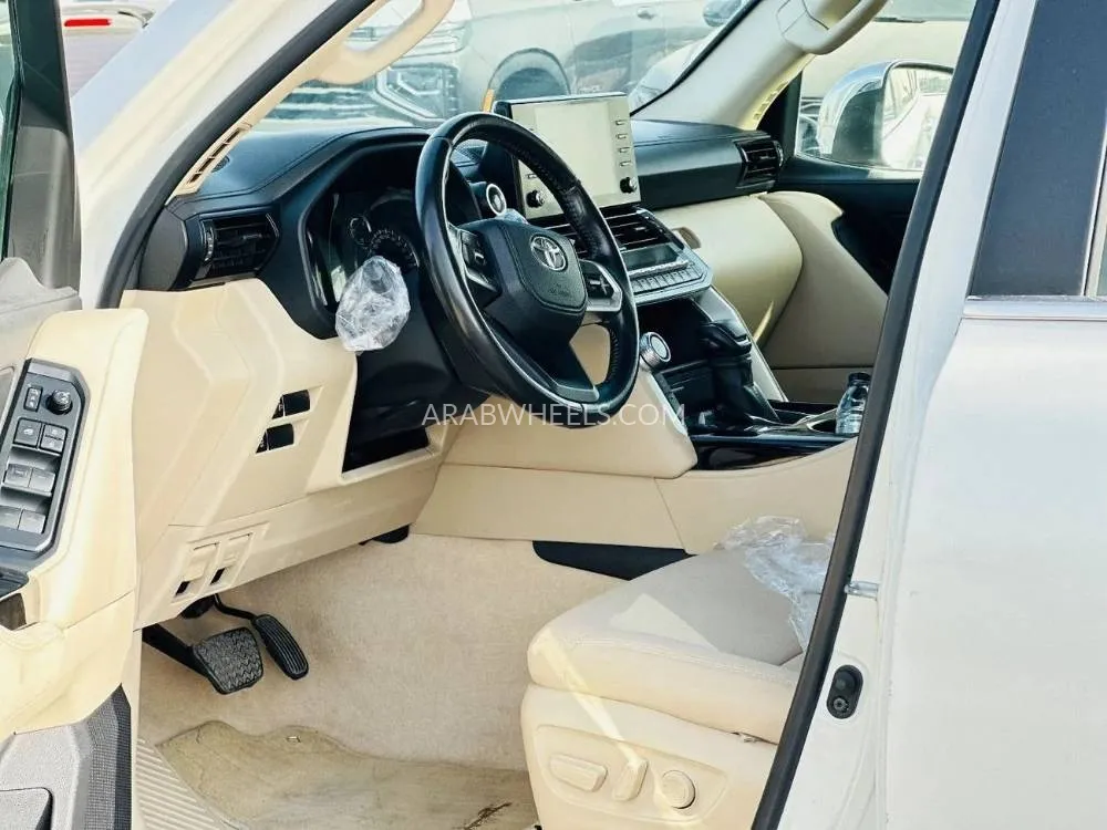 تويوتا لاند كروزر 2022 for Sale in دبي Image-14