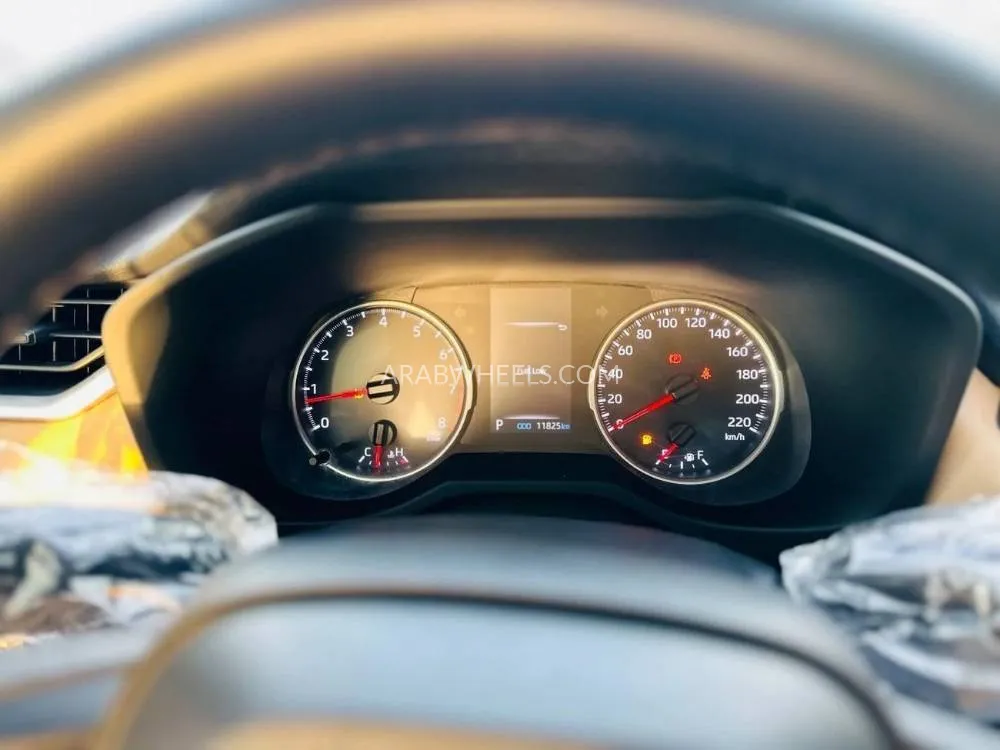 Toyota Rav4 2025 for Sale in Dubai Image-17