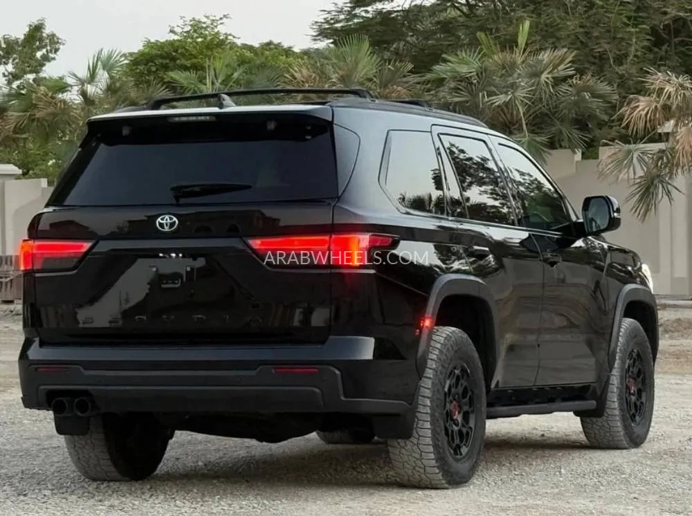 تويوتا سيكويا 2023 for Sale in دبي Image-4