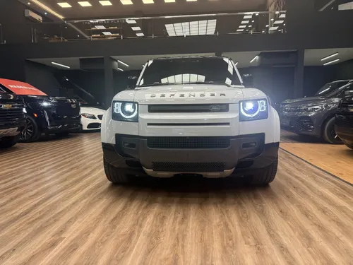 Land Rover Defender 110 V8 (P525) 2023