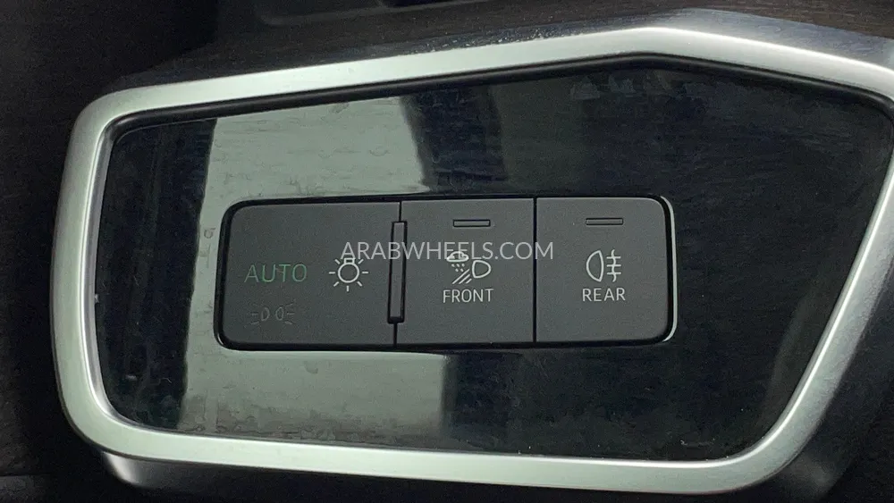 Audi A6 2022 for Sale in Dubai Image-38