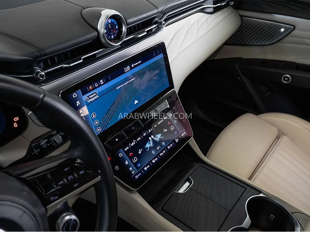 Maserati Grecale 2023 for Sale in Dubai Image-8