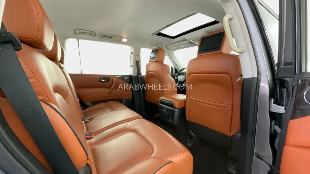 Nissan Patrol 2021 for Sale in Sharjah Image-27