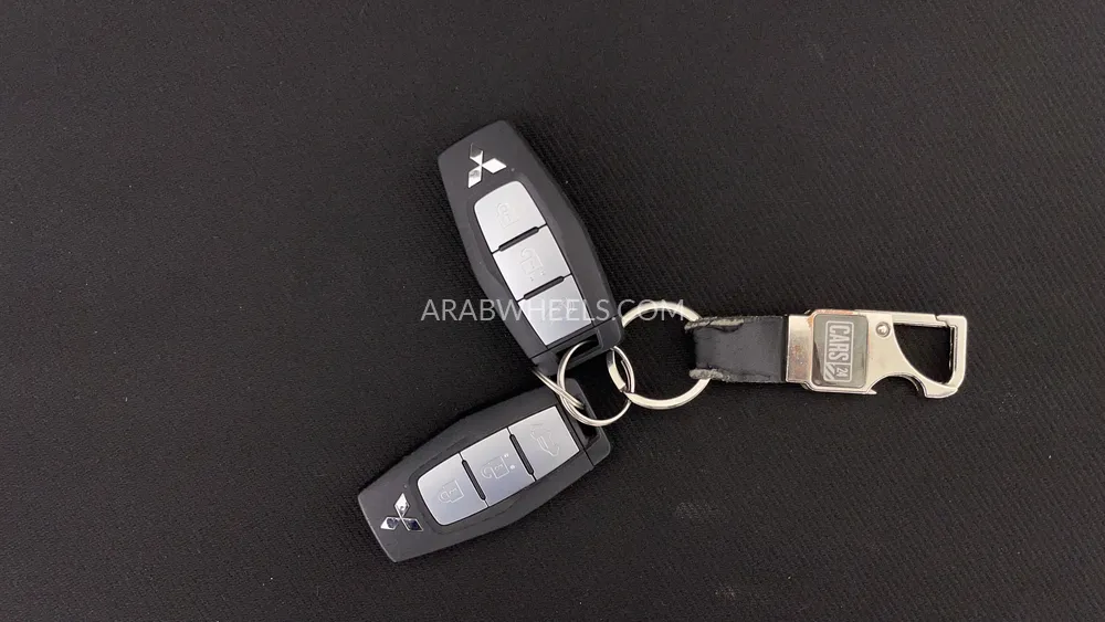 Mitsubishi Outlander 2024 for Sale in Dubai Image-29