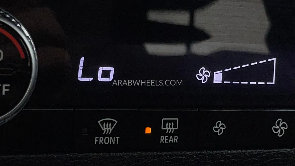 Mitsubishi Outlander 2024 for Sale in Dubai Image-47