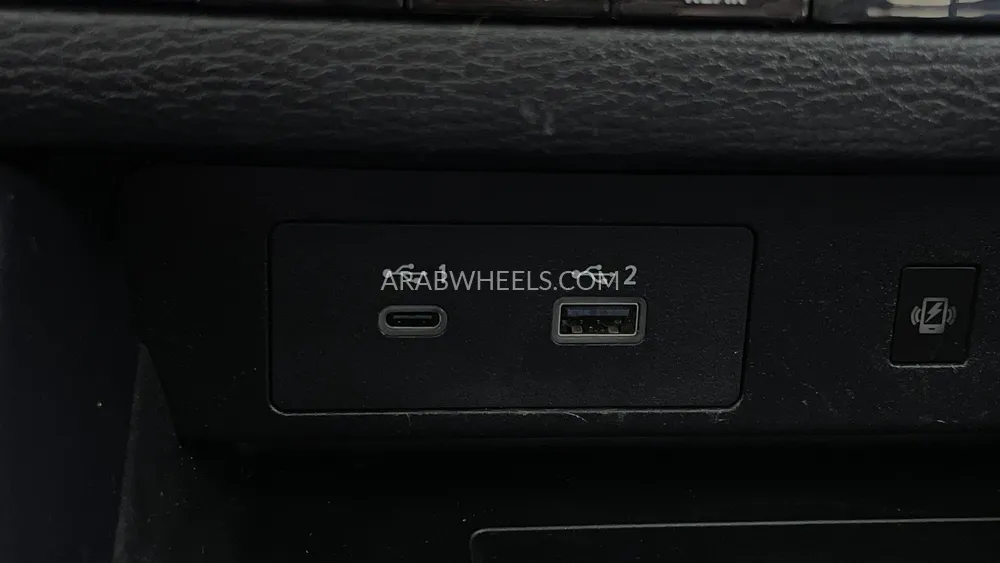 Mitsubishi Outlander 2024 for Sale in Dubai Image-51