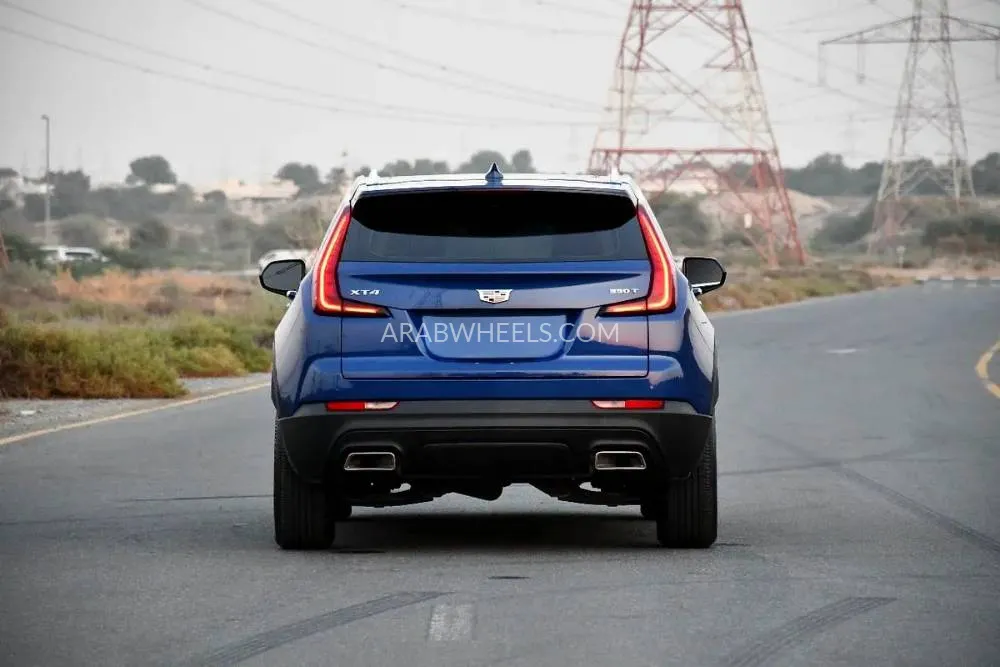 Cadillac XT4 2023 for Sale in Dubai Image-5