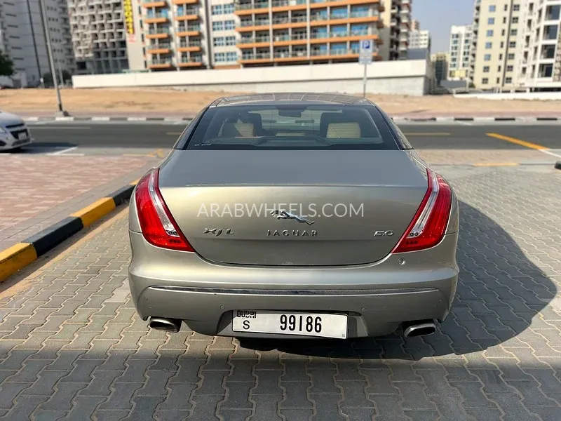 Jaguar XJ 2012 for Sale in Dubai Image-6