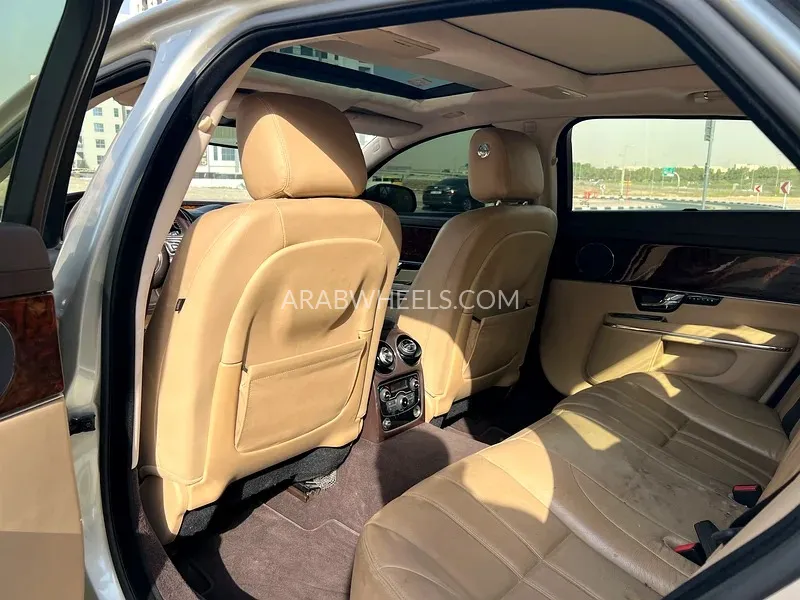 Jaguar XJ 2012 for Sale in Dubai Image-9