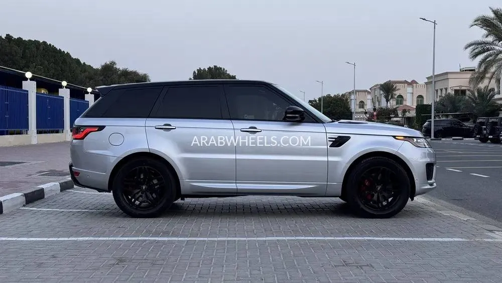 Land Rover Range Rover Sport 2020 for Sale in Ras Al Khaimah Image-4