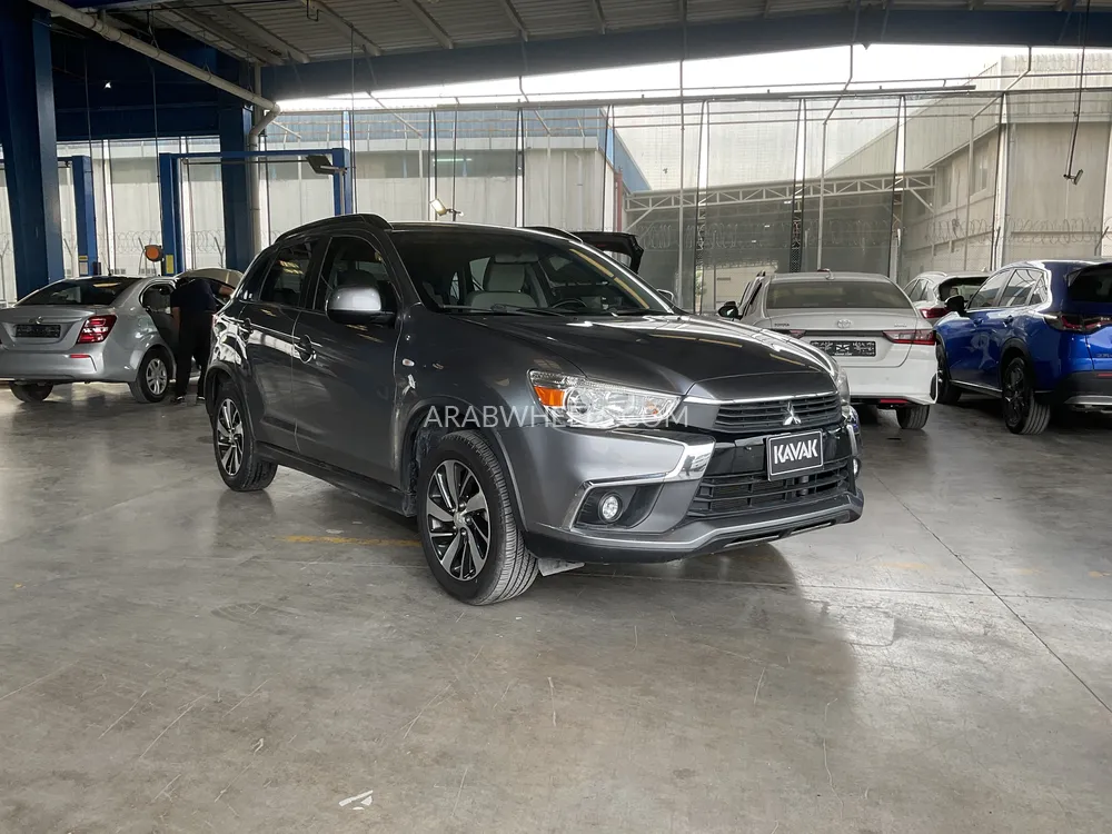Mitsubishi ASX 2017 for Sale in Sharjah Image-3
