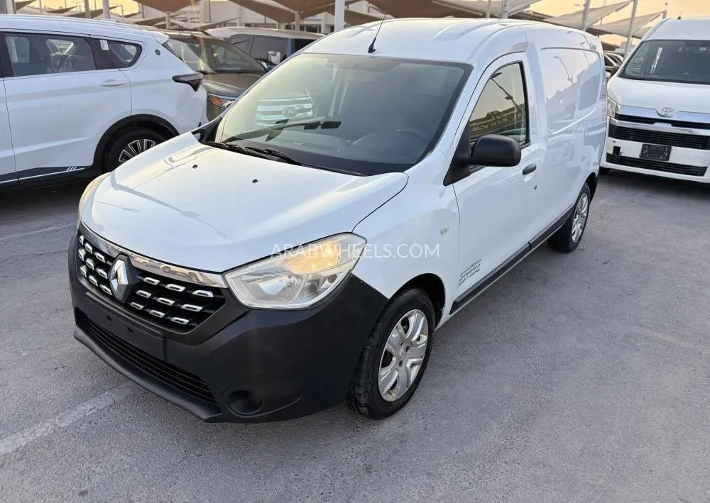 Renault Dokker Van 2019 for Sale in Sharjah Image-3