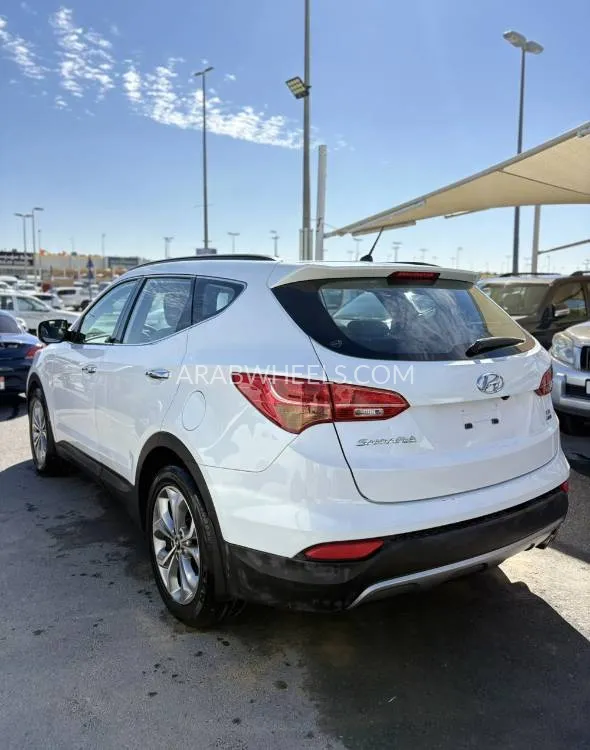 هيونداي سانتا في 2014 for Sale in الشارقة Image-13