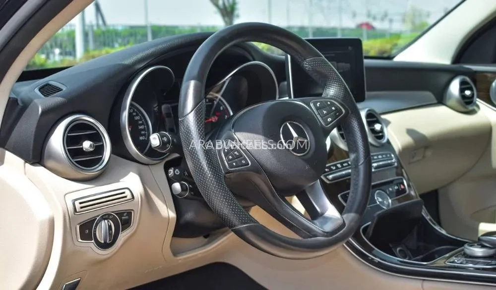 Mercedes Benz C Class 2018 for Sale in Dubai Image-4