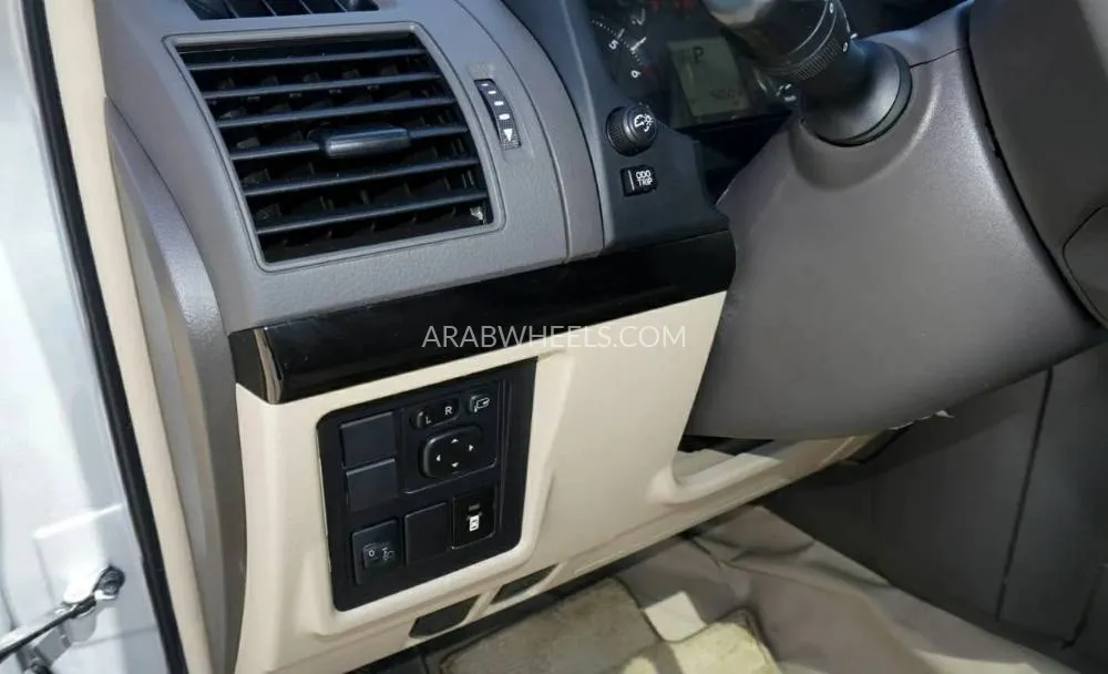 Toyota Land Cruiser 2023 for Sale in Dubai Image-11