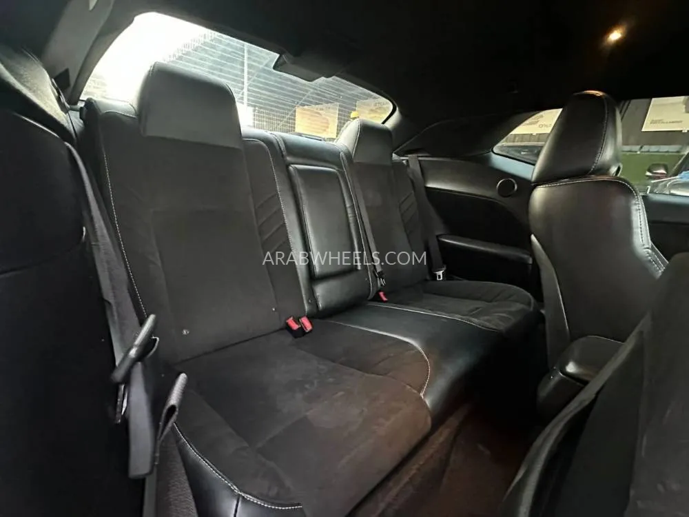 دودج تشالينجر 2015 for Sale in عجمان Image-2