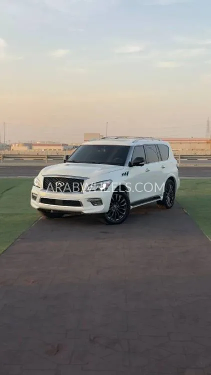 Infiniti QX80 2015 for Sale in Ajman Image-2