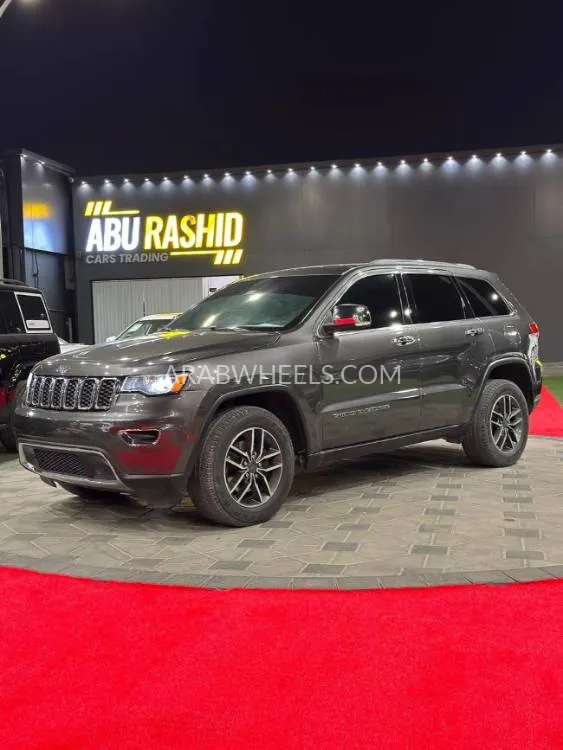 Jeep Cherokee 2019 for Sale in Ajman Image-13