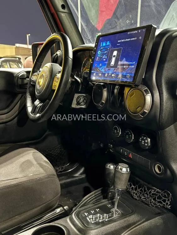Jeep Wrangler 2018 for Sale in Ajman Image-8