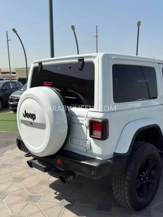 Jeep Wrangler 2018 for Sale in Ajman Image-16