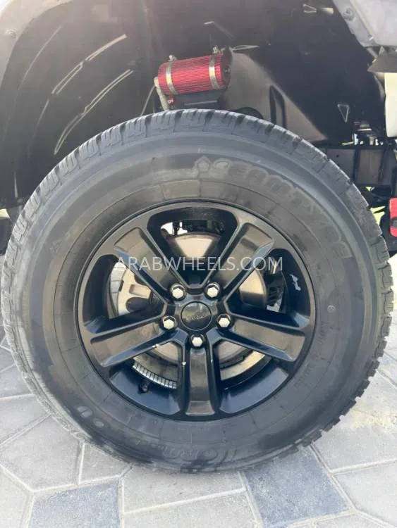 Jeep Wrangler 2018 for Sale in Ajman Image-24