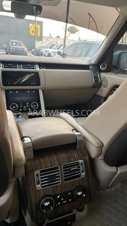 لاند روفر رينج روفر سبورت 2019 for Sale in عجمان Image-14