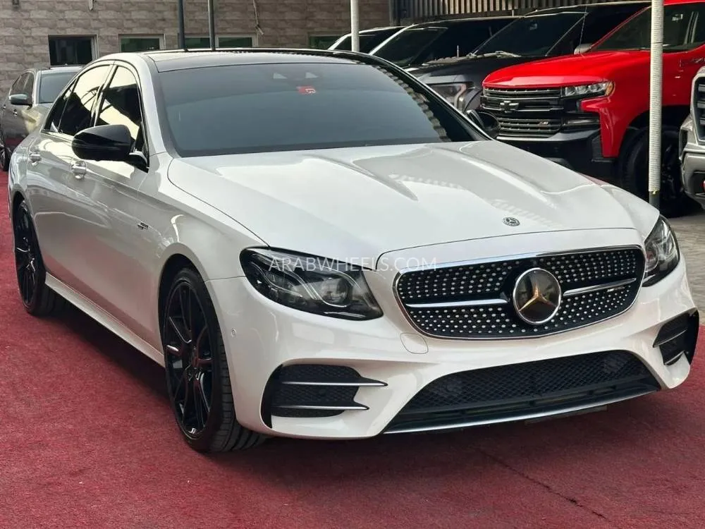 Mercedes Benz E Class 2019 for Sale in Ajman Image-2