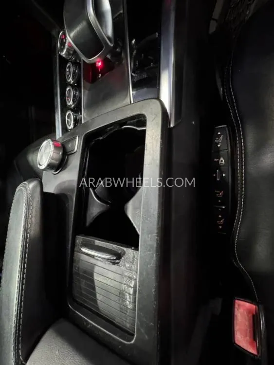 Mercedes Benz E Class 2014 for Sale in Ajman Image-3