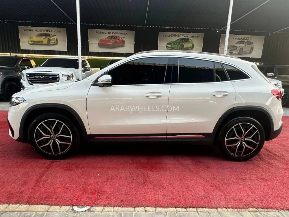 Mercedes Benz EQE 2023 for Sale in Ajman Image-4