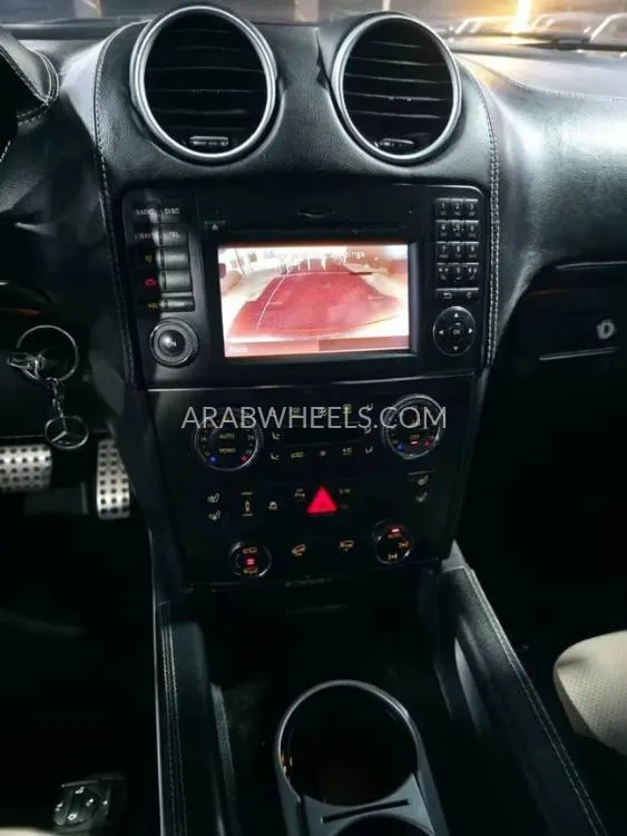Mercedes Benz GL Class 2012 for Sale in Ajman Image-11