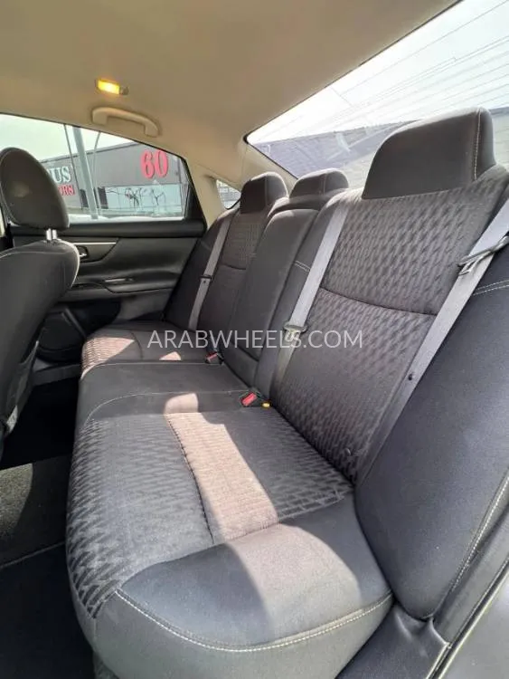 Nissan Altima 2018 for Sale in Ajman Image-7