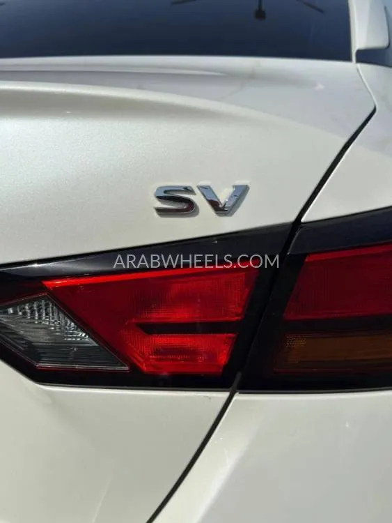 Nissan Altima 2020 for Sale in Ajman Image-6