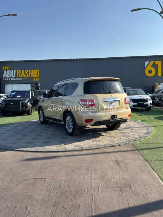 Nissan Patrol 2014 for Sale in Ajman Image-5