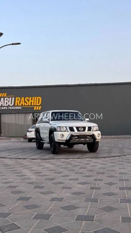 Nissan Patrol 2019 for Sale in Ajman Image-2