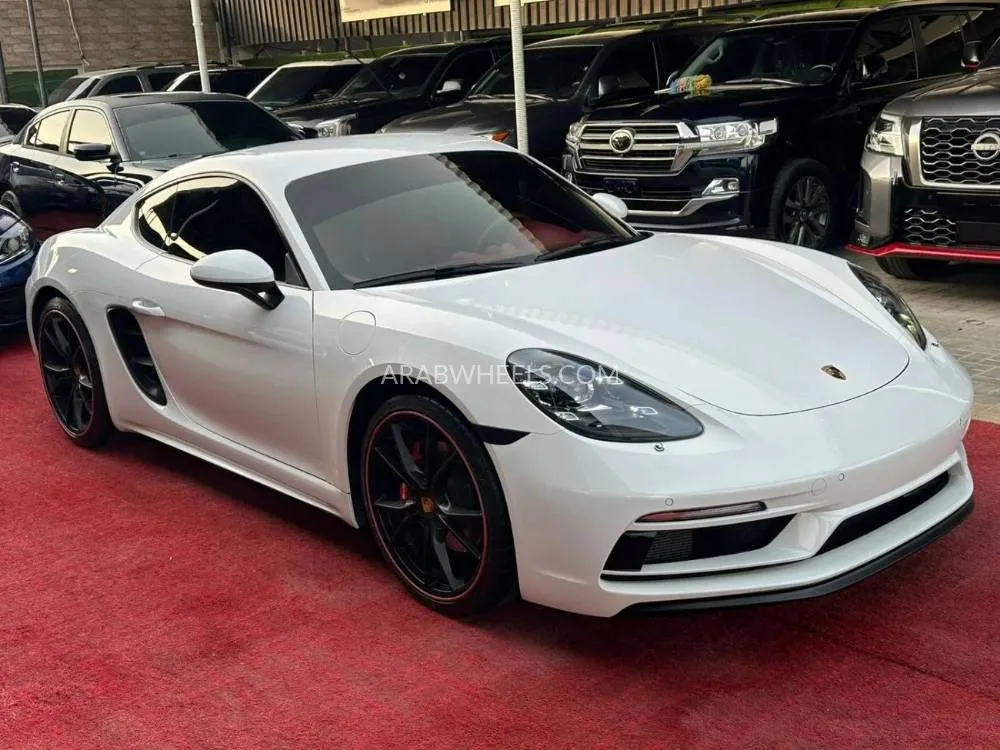 Porsche 718 2018 for Sale in Ajman Image-5