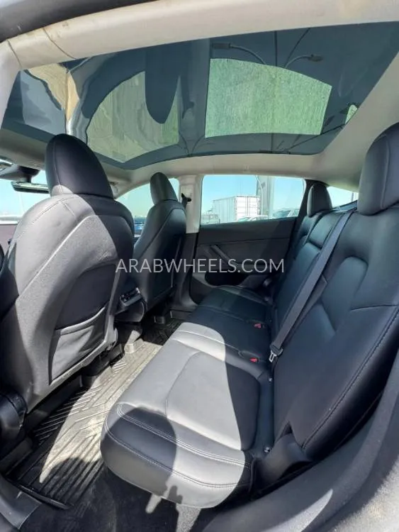 Tesla Model Y 2024 for Sale in Ajman Image-11