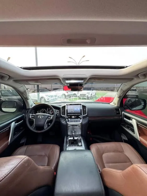 Toyota Land Cruiser 2019 for Sale in Ajman Image-12