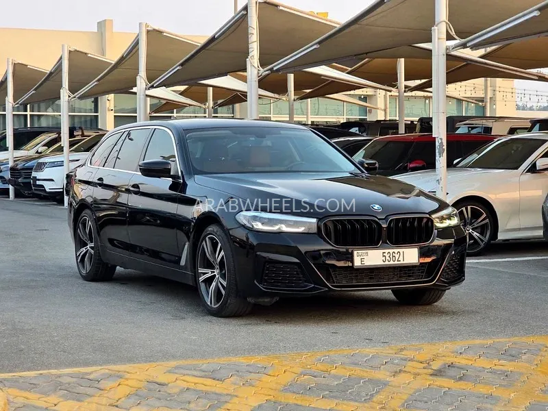 BMW 5 series 2022 for Sale in Sharjah Image-13