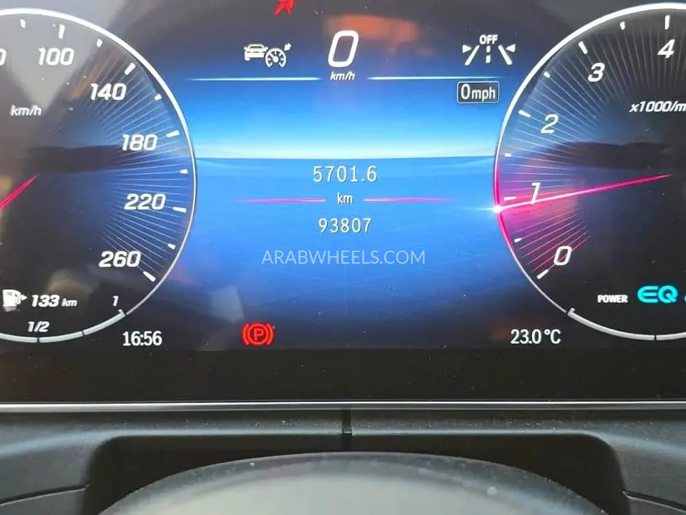 Mercedes Benz C Class 2023 for Sale in Sharjah Image-13