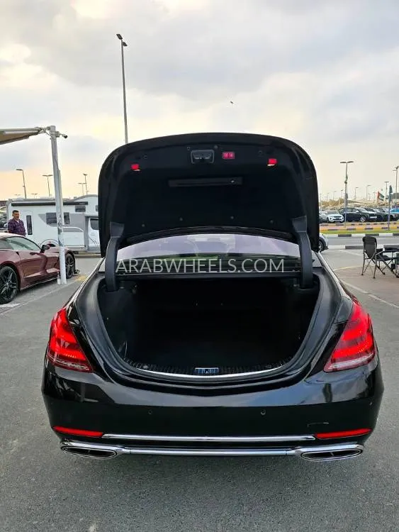 Mercedes Benz CLS Class 2016 for Sale in Sharjah Image-2