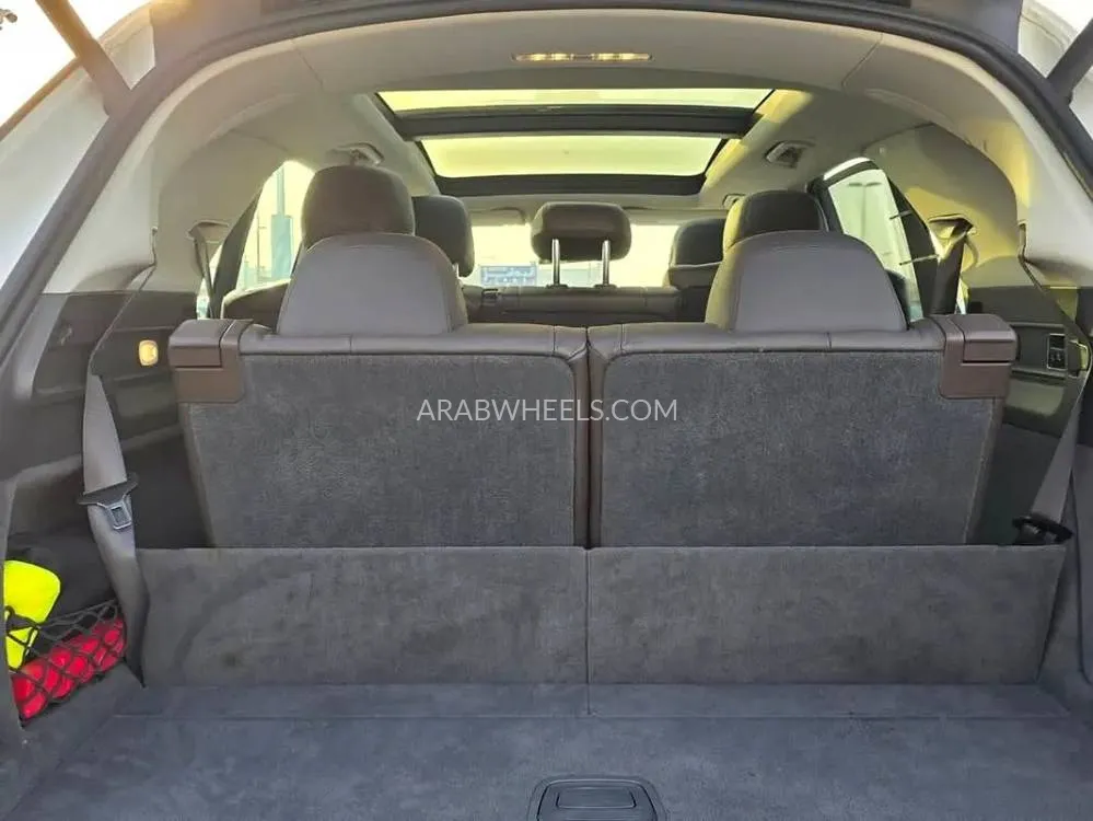 Mercedes Benz GLE Class 2019 for Sale in Sharjah Image-13