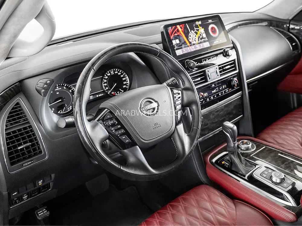 Nissan Patrol 2024 for Sale in Dubai Image-7