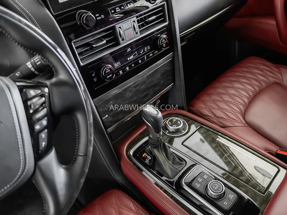 Nissan Patrol 2024 for Sale in Dubai Image-9