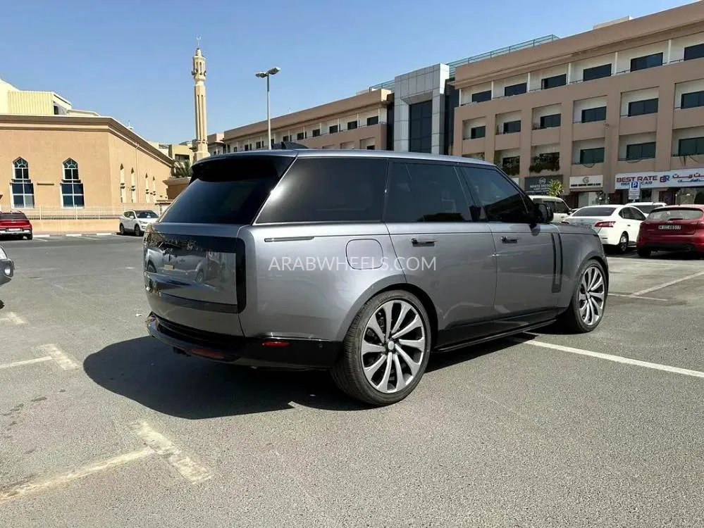 Land Rover Range Rover 2025 for Sale in Dubai Image-10