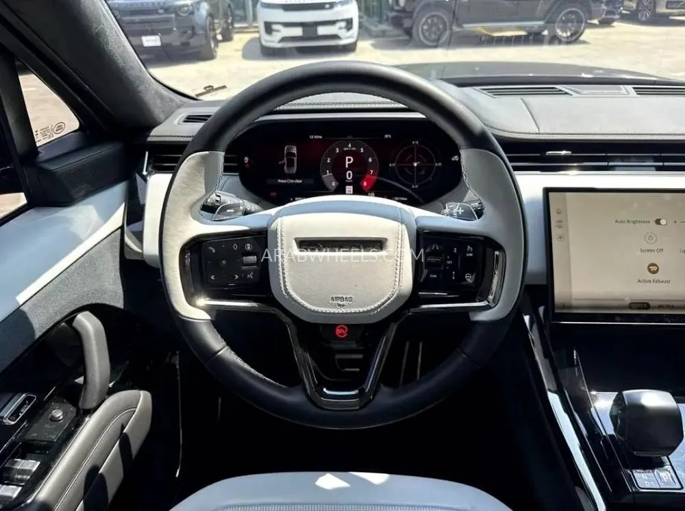 لاند روفر رينج روفر سبورت 2024 for Sale in دبي Image-8