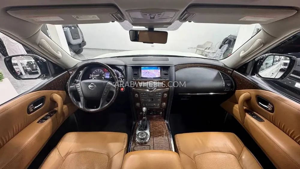 Nissan Patrol 2019 for Sale in Dubai Image-15