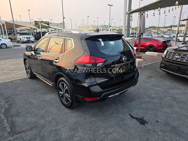 نيسان إكس تريل 2020 for Sale in الشارقة Image-12